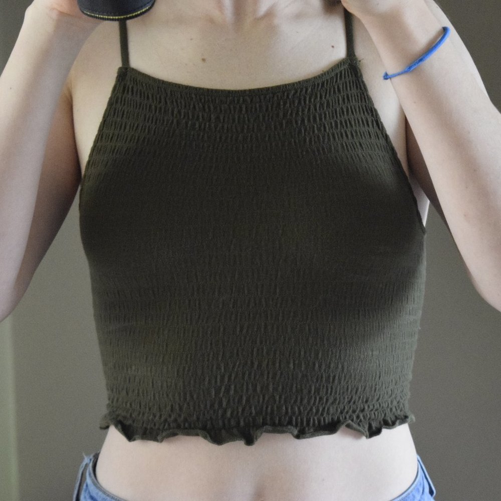 Dark Olive Green Plisse Crop Tank Top